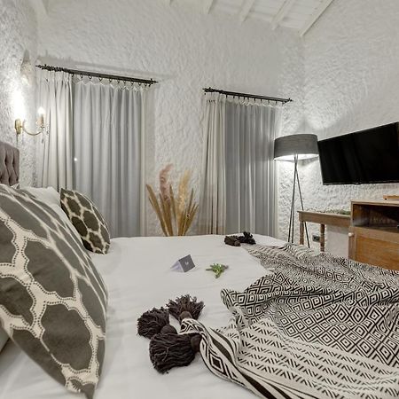 Alachi Hotel 알라카티 객실 사진