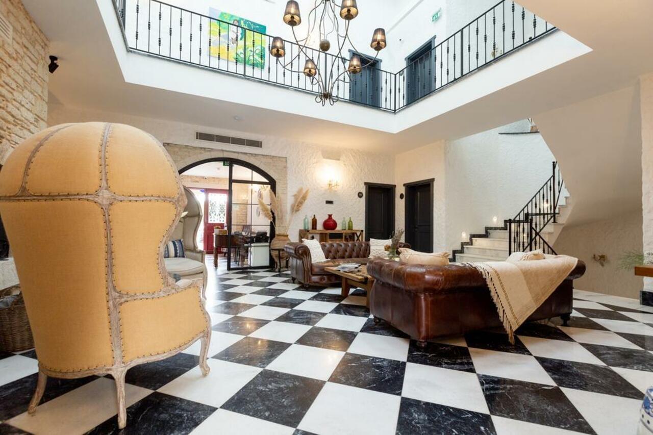 Alachi Hotel 알라카티 외부 사진