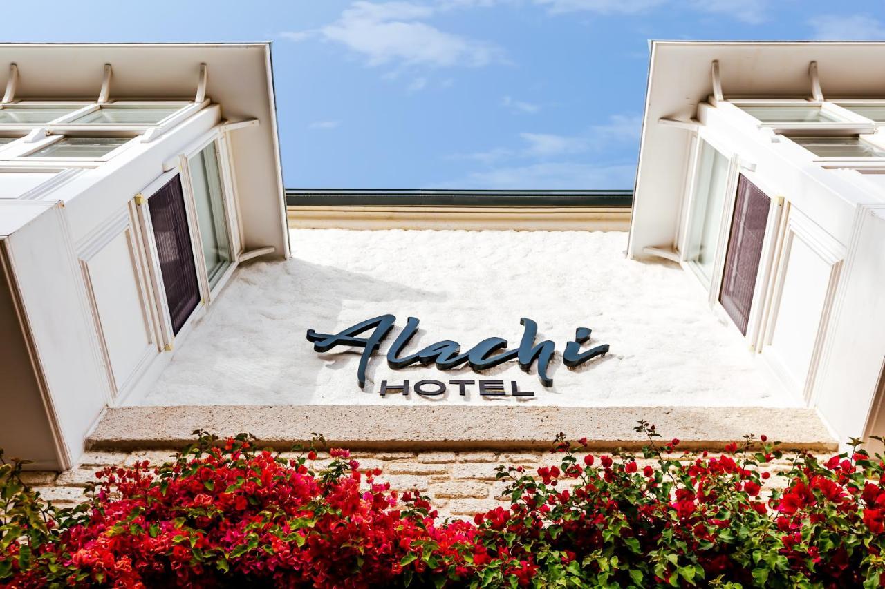 Alachi Hotel 알라카티 외부 사진