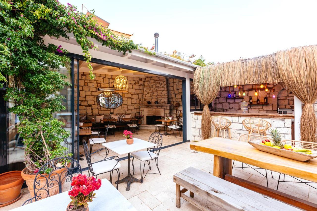 Alachi Hotel 알라카티 외부 사진